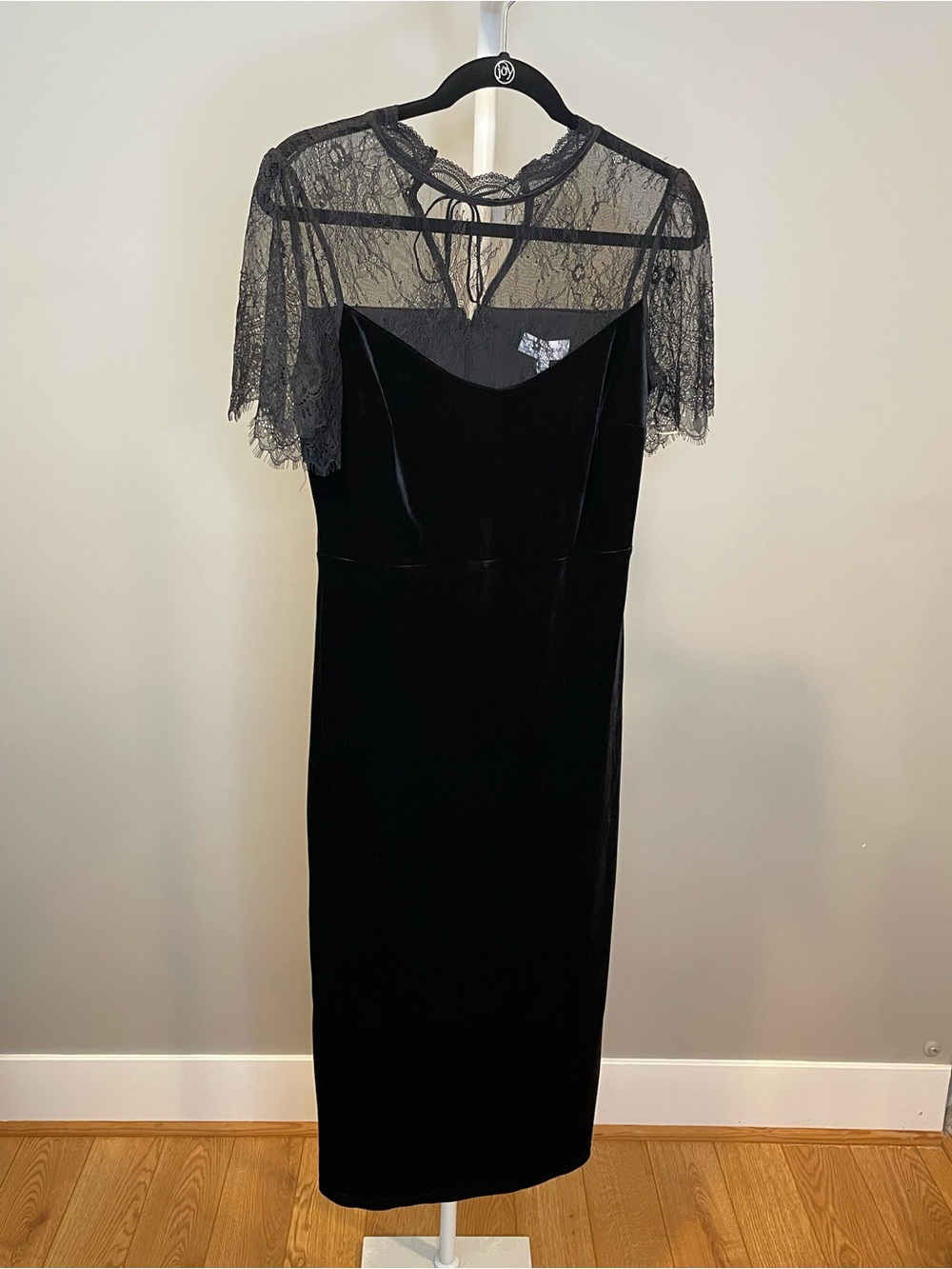 Lost + Wander Black Velvet Midi Dress with Lace Yoke